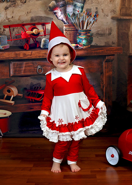 Snowflake,Christmas "Christmas cards" "Christmas photos" "Christmas pictures" "Christmas mini" "Christmas mini photographer" "kokomo photographer" "Russiaville photographer" "Russiaville Indiana photographer" "Indiana photographer" "Christmas Mini's" "Elf on the shelf" "Elf on the shelf mini" "elf on the shelf pictures" "kids Christmas pictures" "fun Christmas photos" "fun kids Christmas photos' "fun Christmas kids photoshoot"